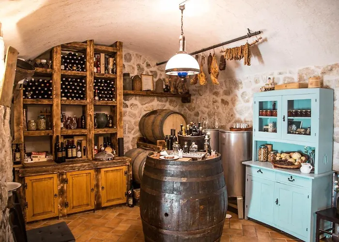 Holiday home Kameni Dvori - Family Near Dubrovnik