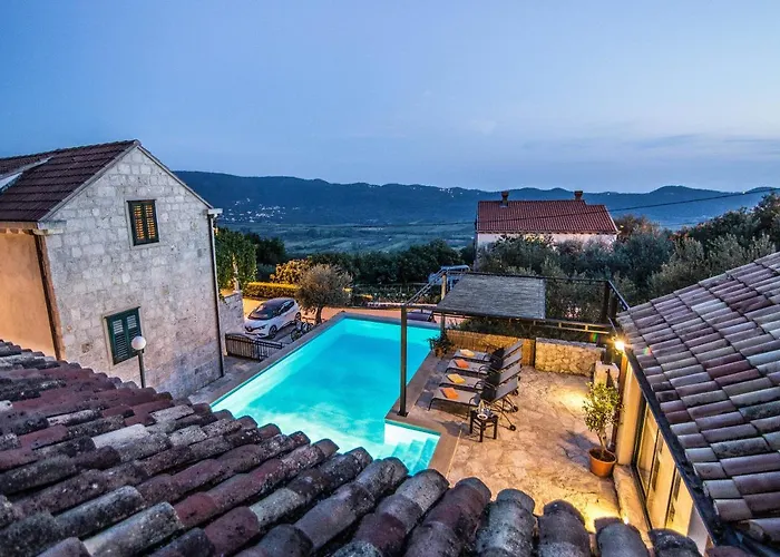 Holiday home Kameni Dvori - Family Near Dubrovnik Lovorno