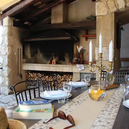 Vakantiehuis Kameni Dvori - Family Near Dubrovnik