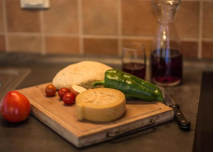 Kameni Dvori - Family Near Dubrovnik * Lovorno